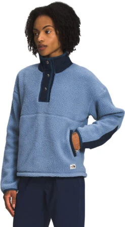 The North Face Cragmont Fleece 1/4 Snap - Womens -Ski Gear Store 4866070NF0A5J1R I29 model34